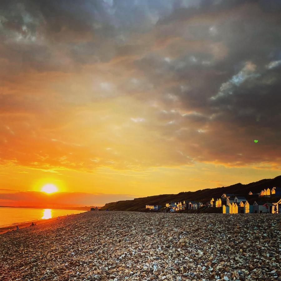 Westerley Cove Hotel Лимингтън Екстериор снимка